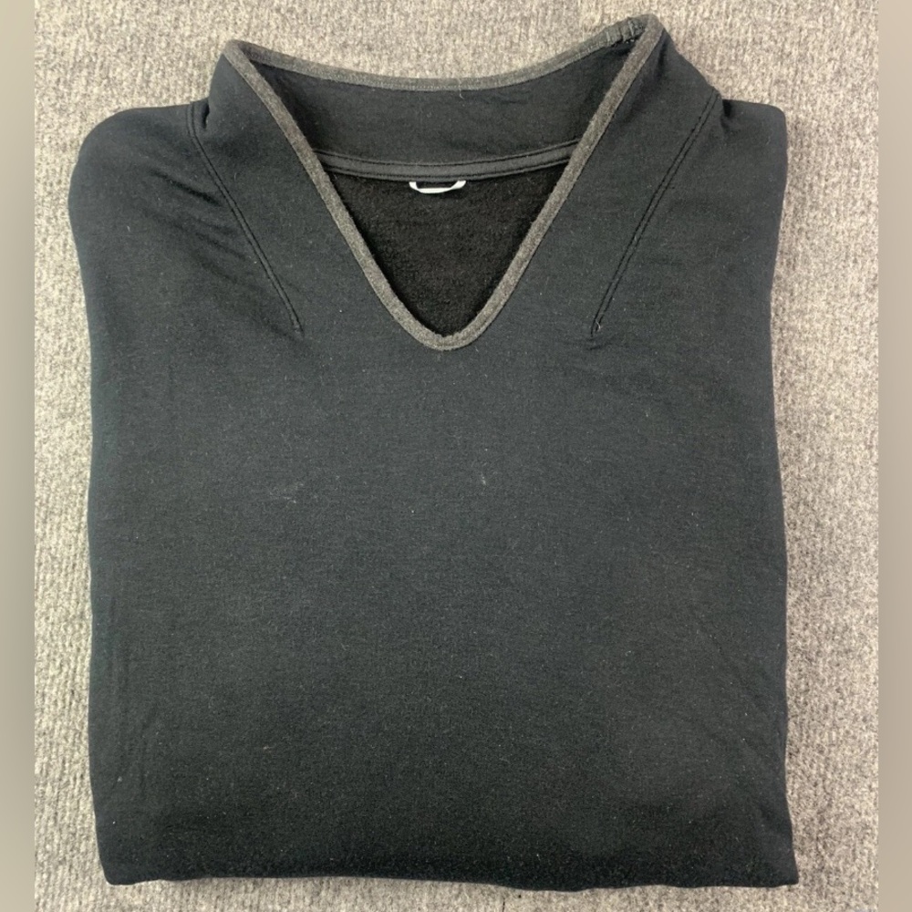Kit And Ace Mens Brushed Long Sleeve V Neck Tee Shirt Size M
Black/Gray